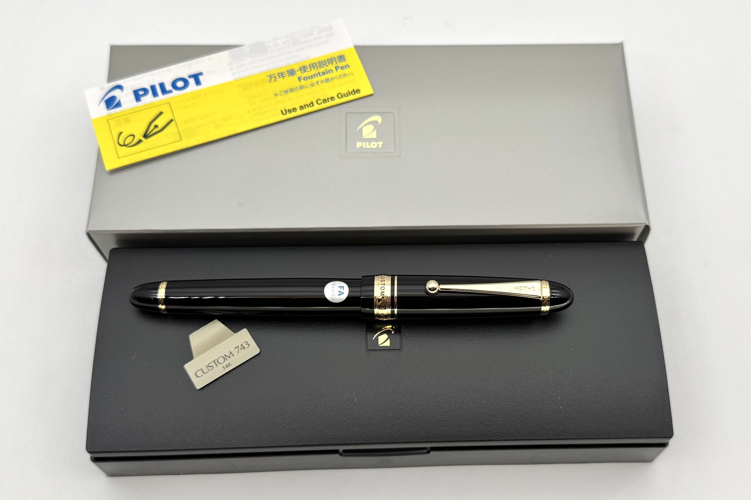 PilotCustom743BlackFPFalconFANib_C